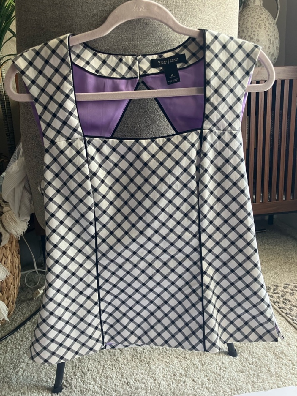 WHBM Silhouette Top - Black&White with purple lining